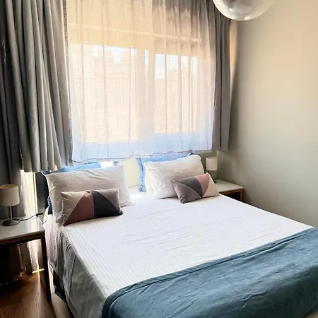 Be My Guest Hotel 3*